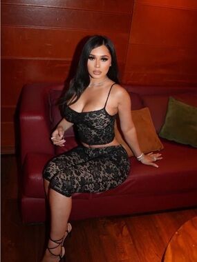 Victoria Lace Capri Set